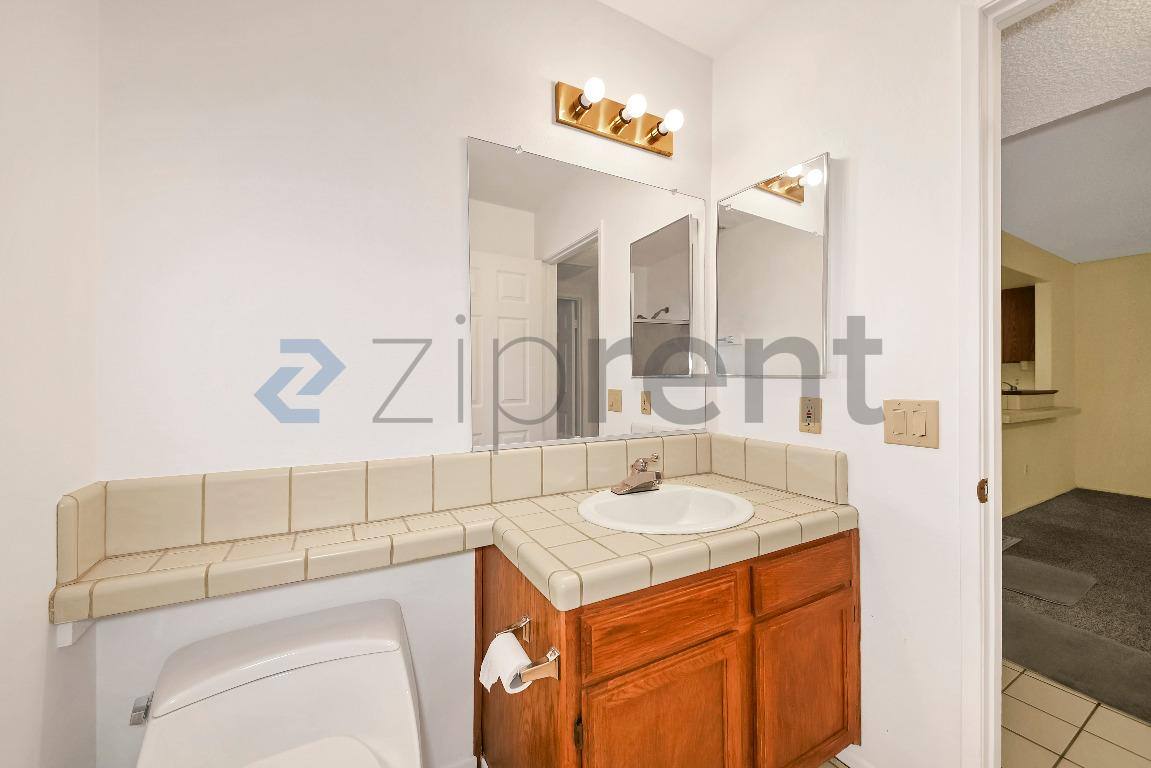 House for rent at 11684 Ash St, Apple Valley, CA 92308