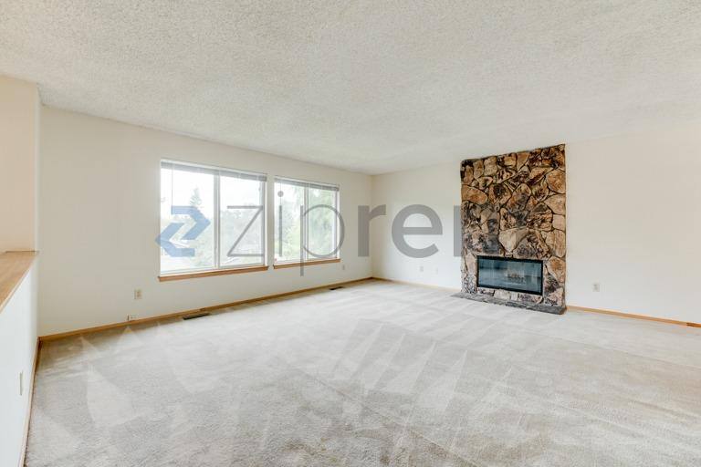 House for rent at 2615 SE 16th St, Renton, WA 98058