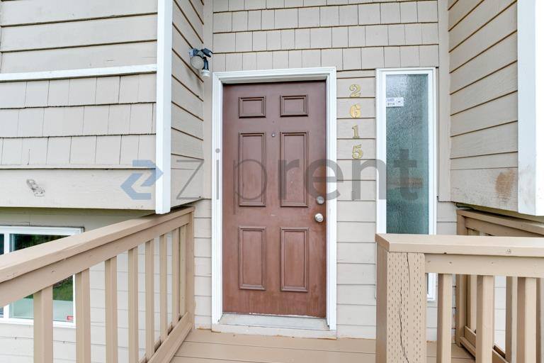 House for rent at 2615 SE 16th St, Renton, WA 98058