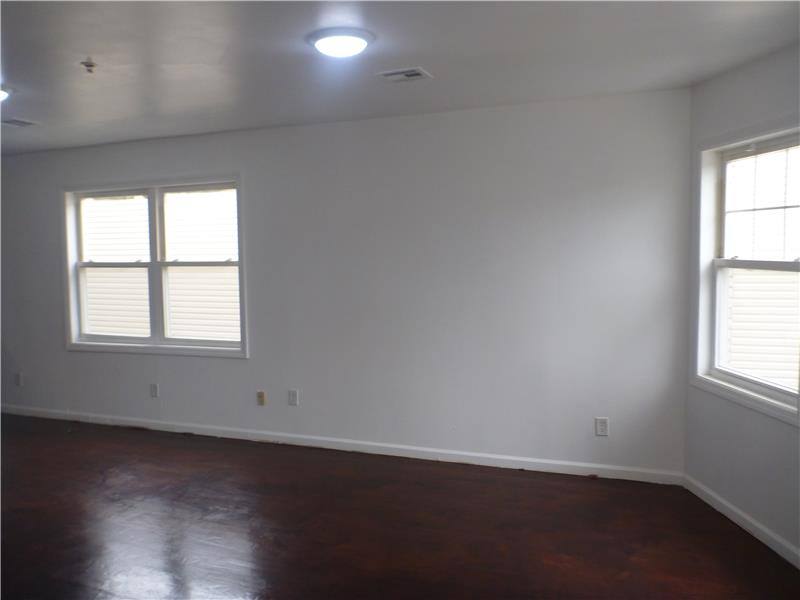 Apartment for rent at 98 S Burnett St #2, East Orange, NJ 07018