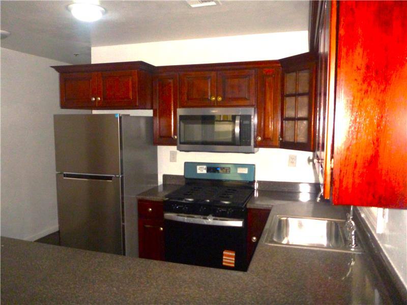 Apartment for rent at 98 S Burnett St #2, East Orange, NJ 07018