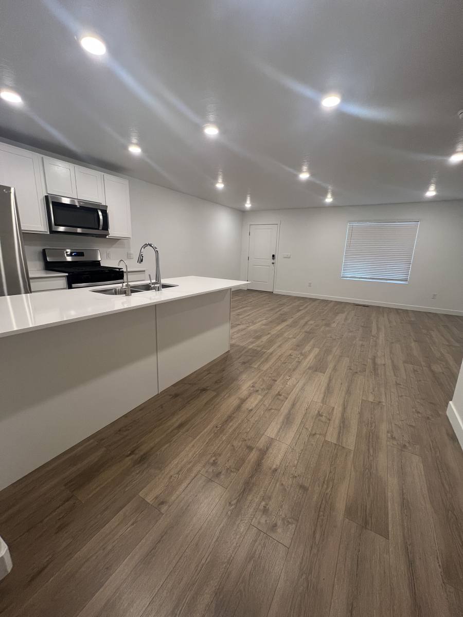 Townhouse for rent at 967 E Drifter Lane, Saratoga Springs, UT 84045