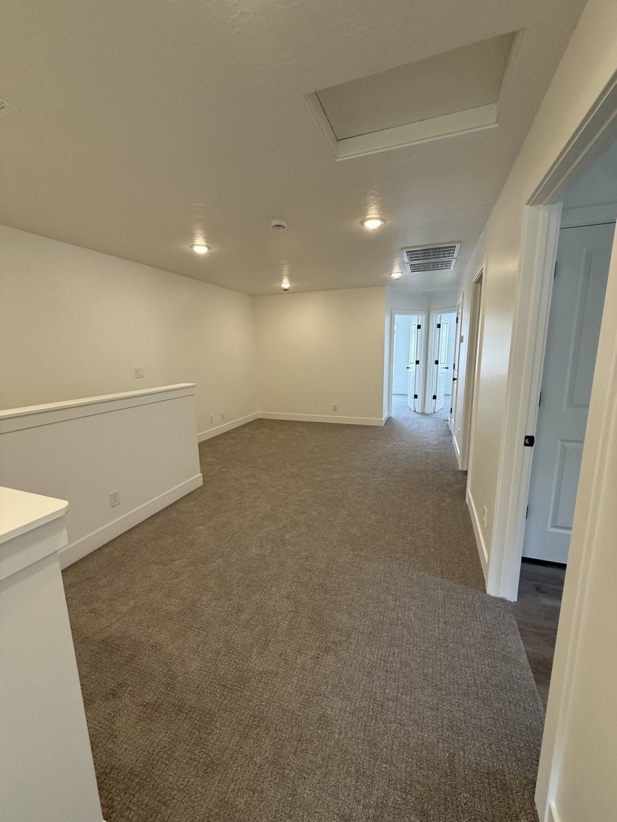 Townhouse for rent at 893 W Bright Ridge Cove, Saint George, UT 84790