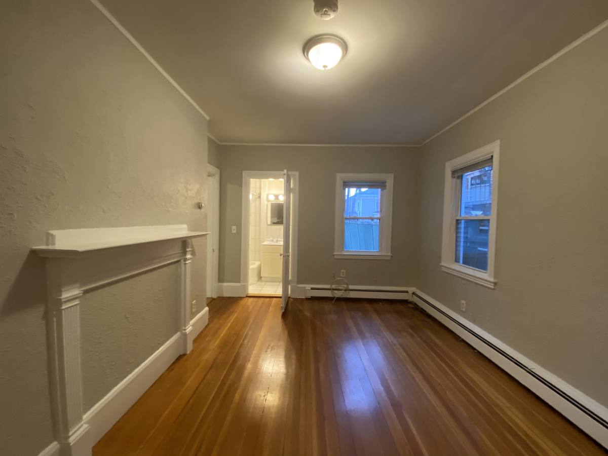 Apartment for rent at 63 Dana St #8, Cambridge, MA 02138