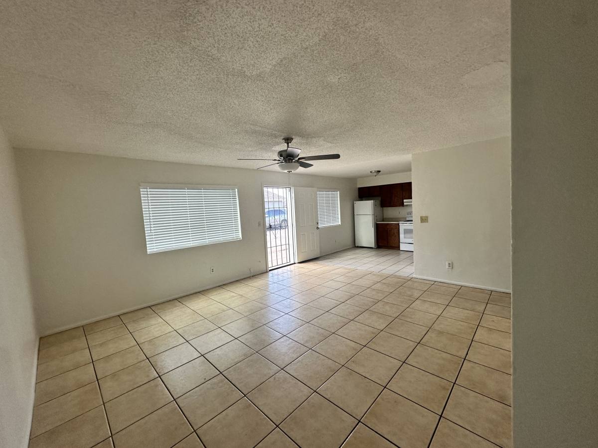 Apartment for rent at 1625 E Wood St #102, Phoenix, AZ 85040