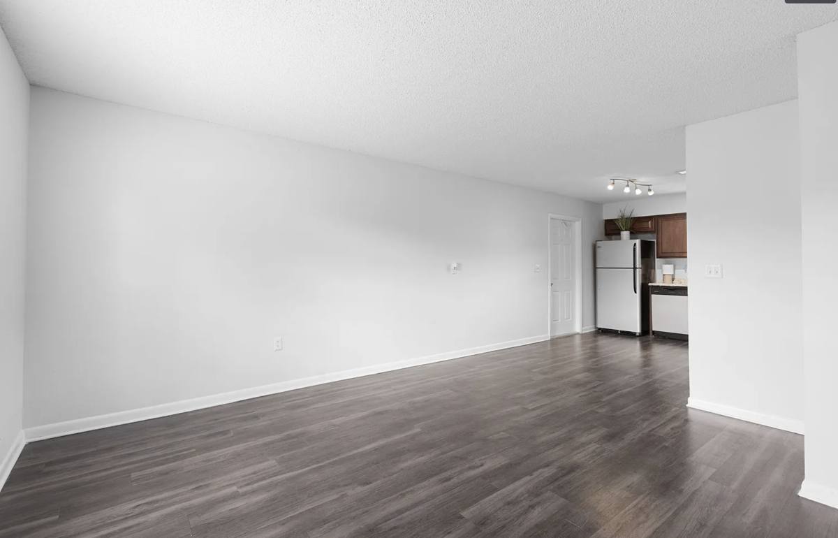 Apartment for rent at 3215 W Swann Ave, Tampa, FL 33611