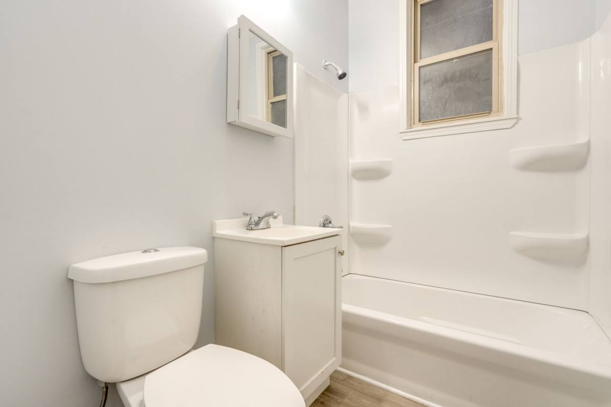 Apartment for rent at 2840 S Moreland Rd, Cleveland, OH 44120