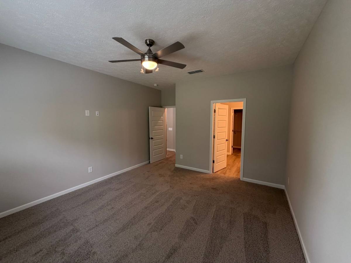 Townhouse for rent at 1850 Madison Way, Shelbyville, TN 37160
