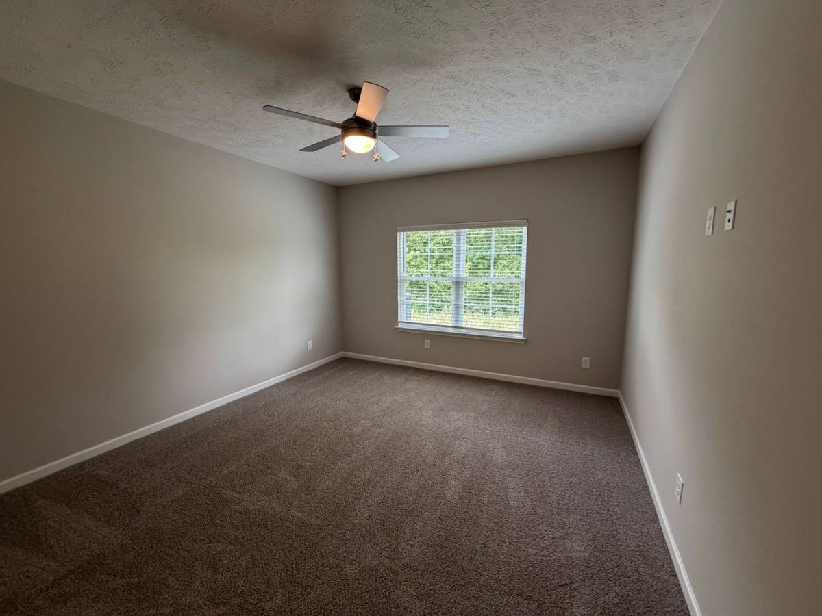 Townhouse for rent at 1850 Madison Way, Shelbyville, TN 37160