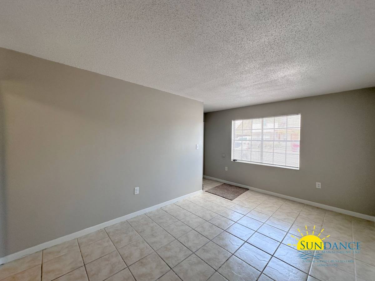 Townhouse for rent at 44 Wright Parkway, NW Building A, Fort Walton Beach, FL 32548