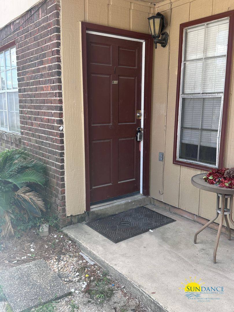 Townhouse for rent at 44 Wright Parkway, NW Building A, Fort Walton Beach, FL 32548