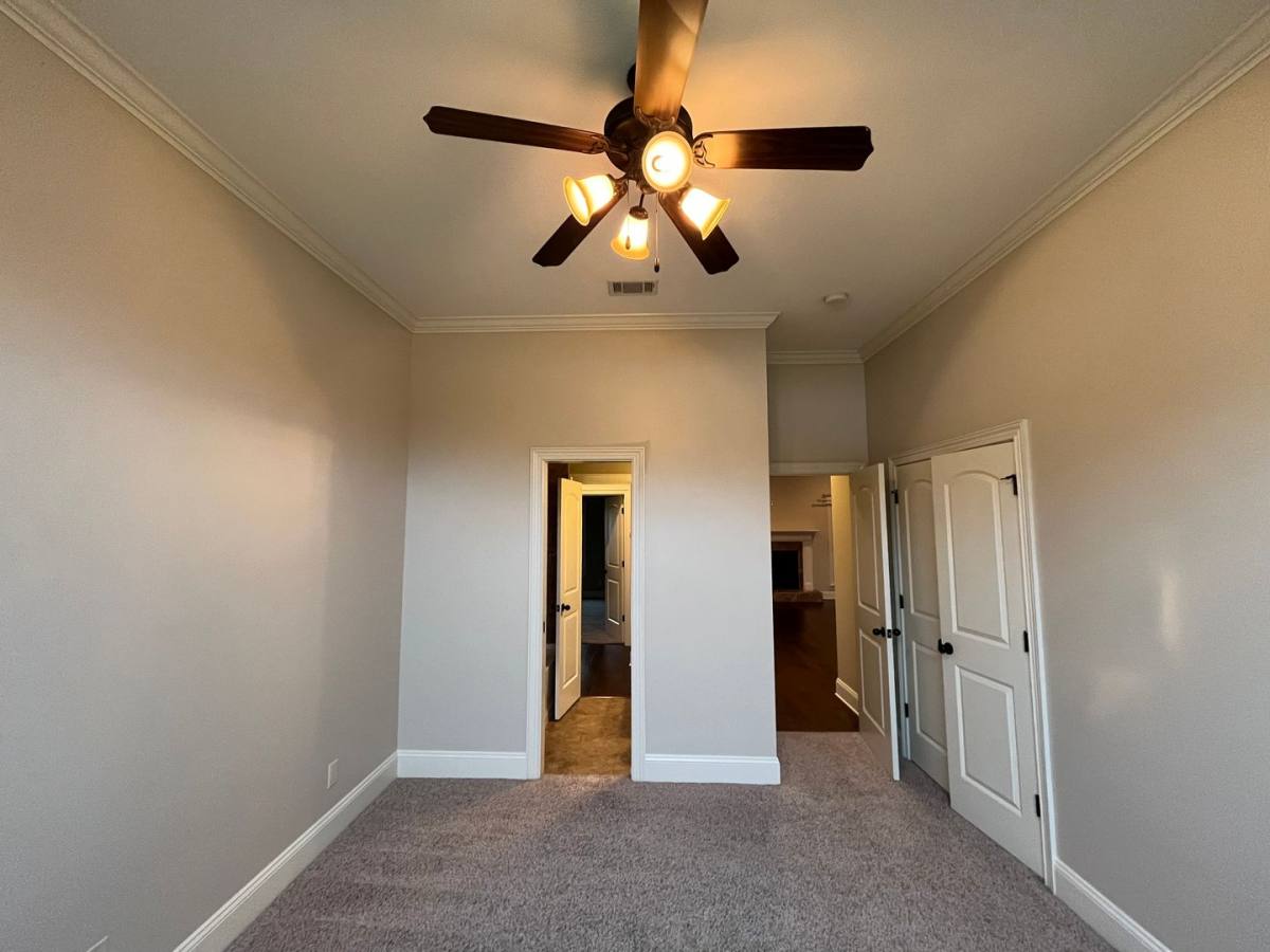 House for rent at 4497 Mahan Dr, Valdosta, GA 31605