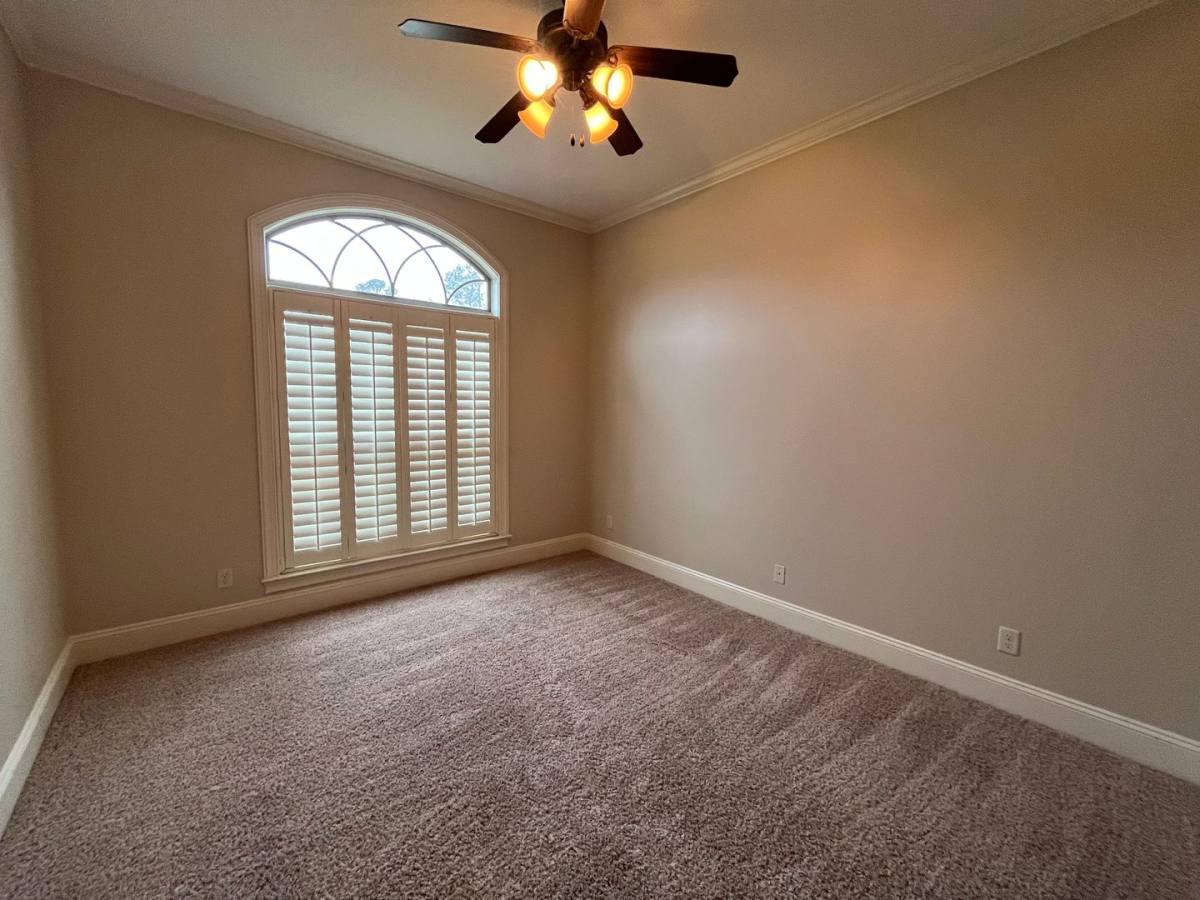House for rent at 4497 Mahan Dr, Valdosta, GA 31605