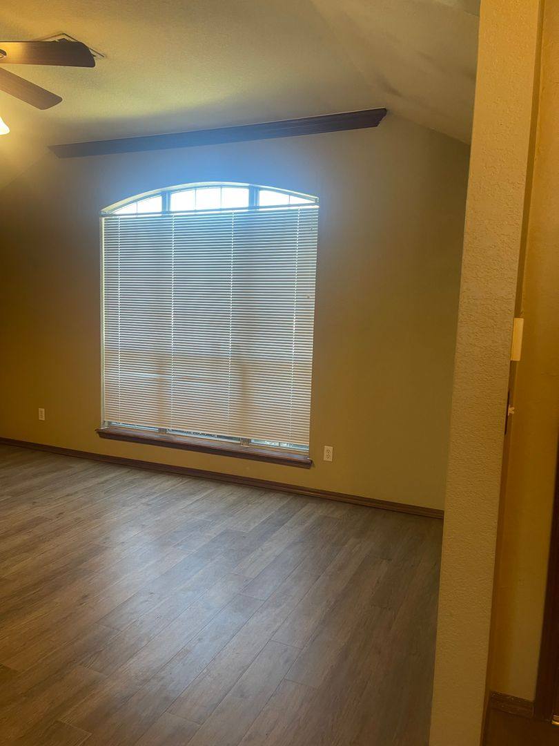 House for rent at 213 Pinafore Dr, Norman, OK 73072