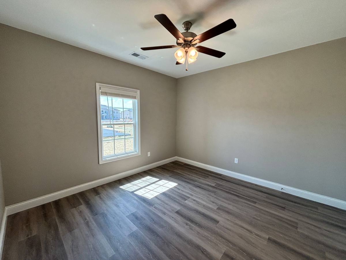 Apartment for rent at 320 Hillview Mills Blvd, Bowling Green, KY 42101