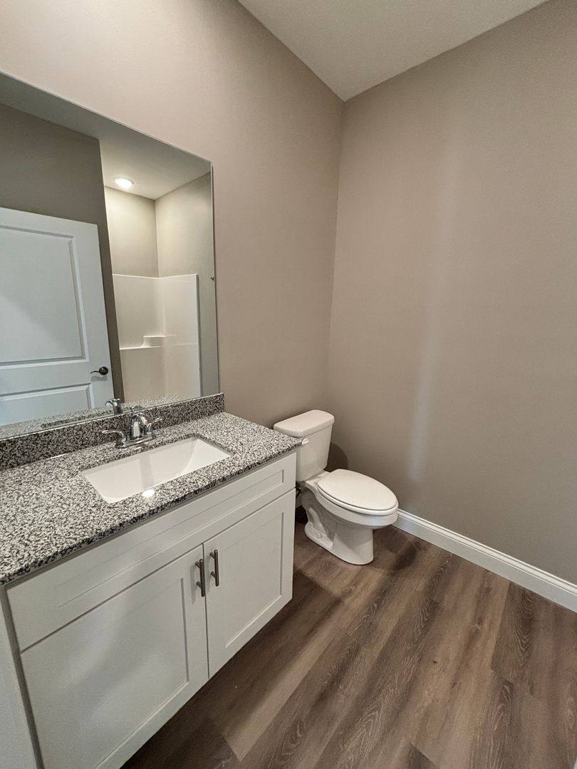 Apartment for rent at 320 Hillview Mills Blvd, Bowling Green, KY 42101