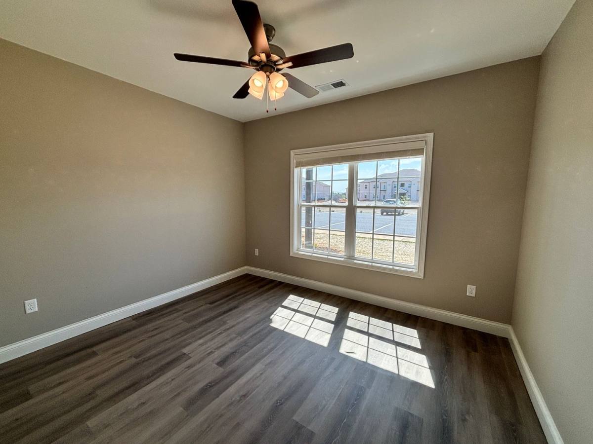Apartment for rent at 320 Hillview Mills Blvd, Bowling Green, KY 42101