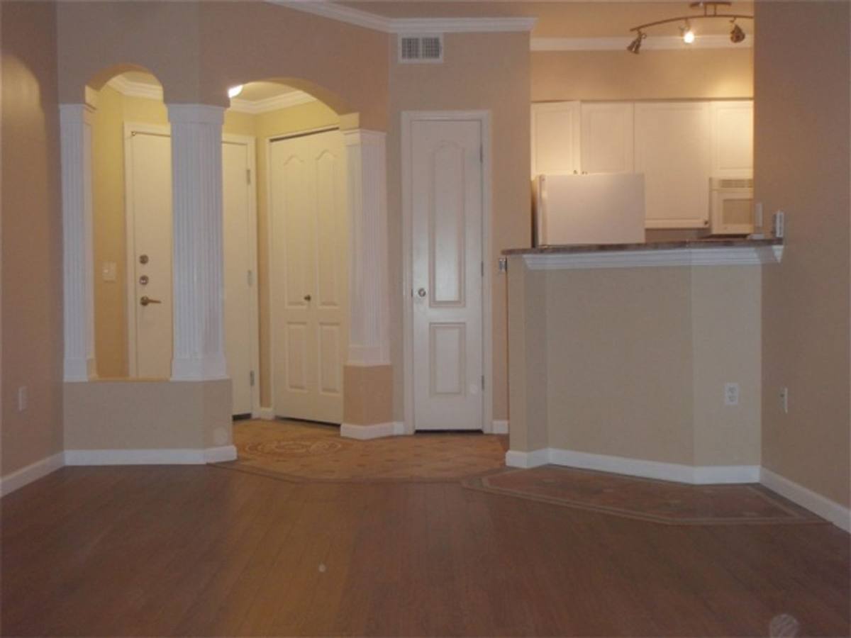 Condo for rent at 1701 E Colter St, Phoenix, AZ 85016