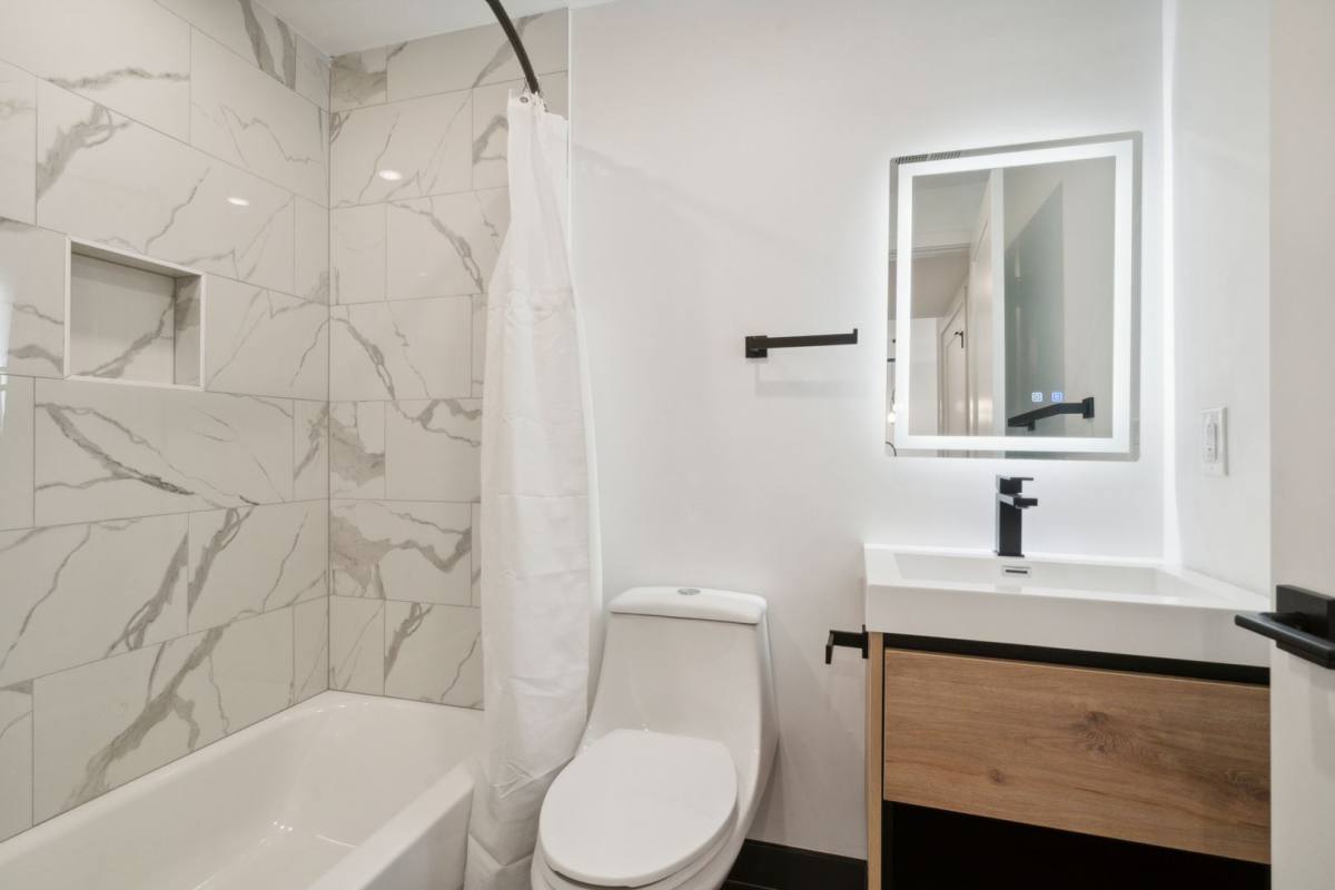 Apartment for rent at 881 N 40th St, Philadelphia, PA 19104