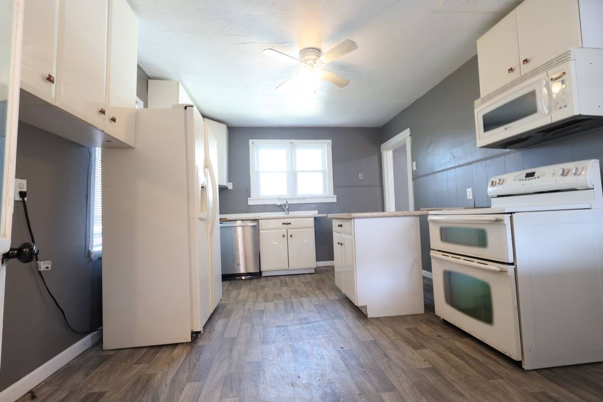 House for rent at 3 Pohlman Lane, Saint Louis, MO 63136
