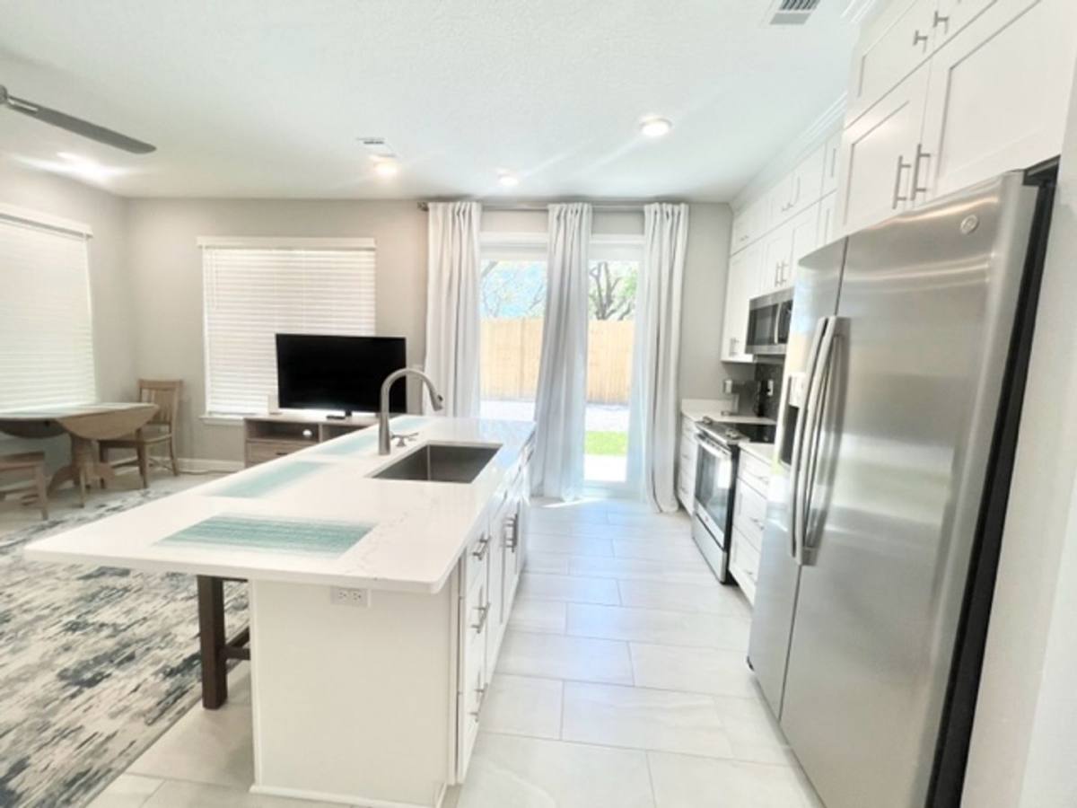 Townhouse for rent at 213 Allen St, Niceville, FL 32578