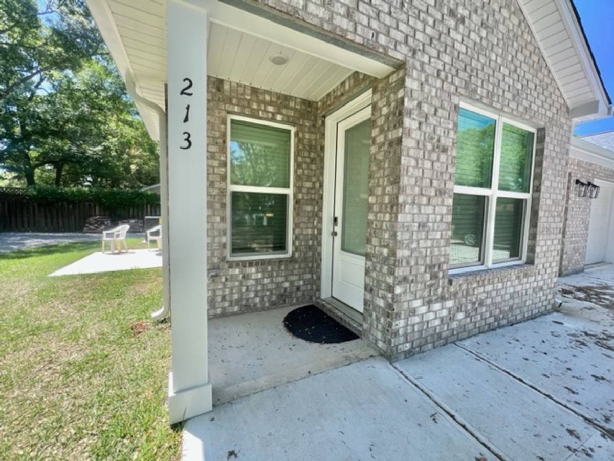 Townhouse for rent at 213 Allen St, Niceville, FL 32578