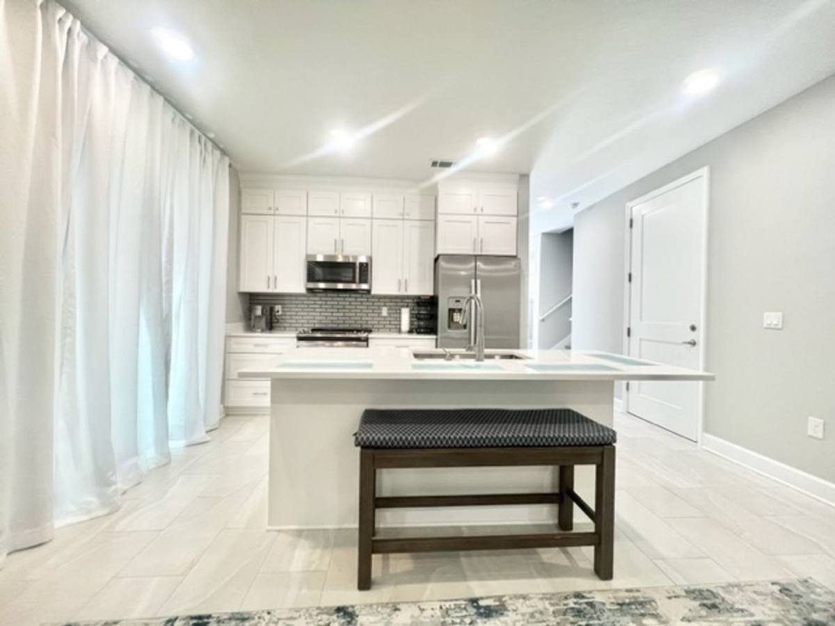 Townhouse for rent at 213 Allen St, Niceville, FL 32578