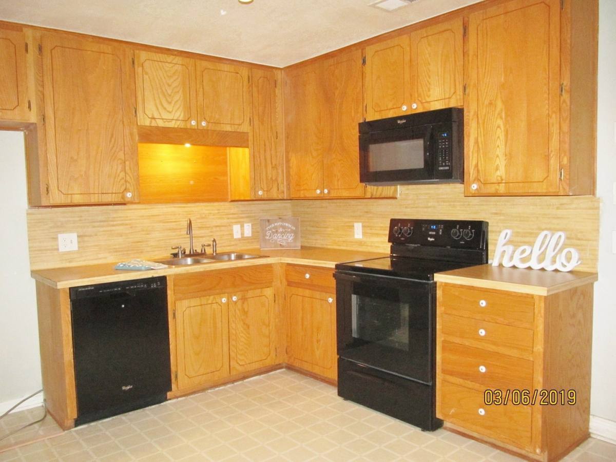 House for rent at 211 W 14th Ave, Belton, TX 76513