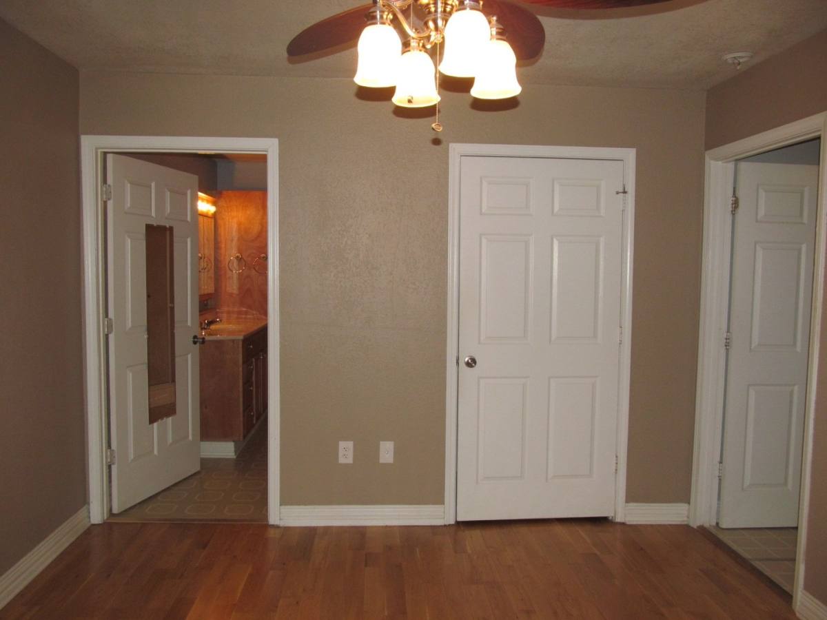 House for rent at 211 W 14th Ave, Belton, TX 76513