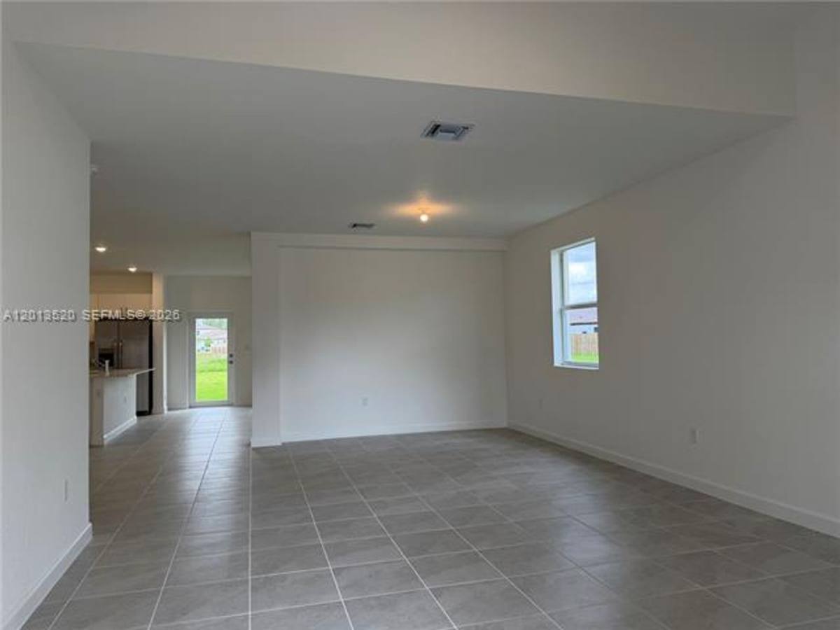House for rent at 2384 SE 29th Dr, Homestead, FL 33035