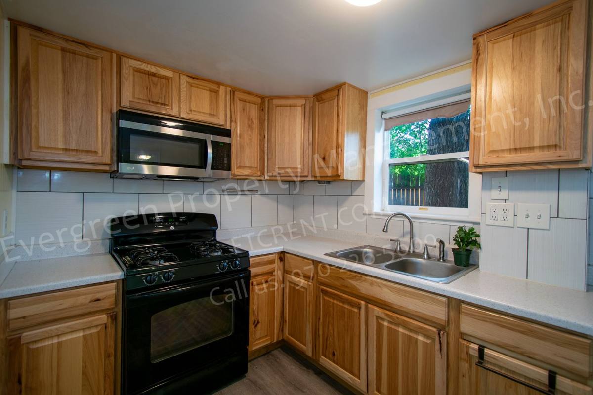 Townhouse for rent at 1702 Mathews St, Fort Collins, CO 80525