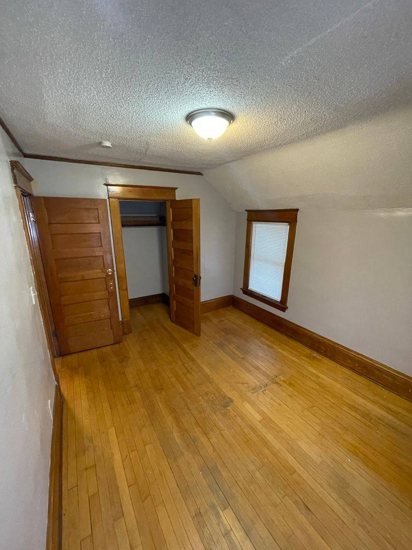 Apartment for rent at 3718 Oakland Ave S, Minneapolis, MN 55407