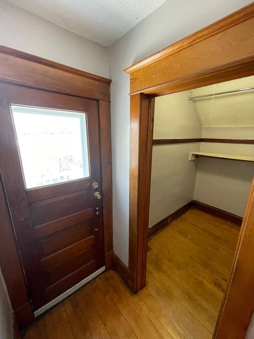 Apartment for rent at 3718 Oakland Ave S, Minneapolis, MN 55407