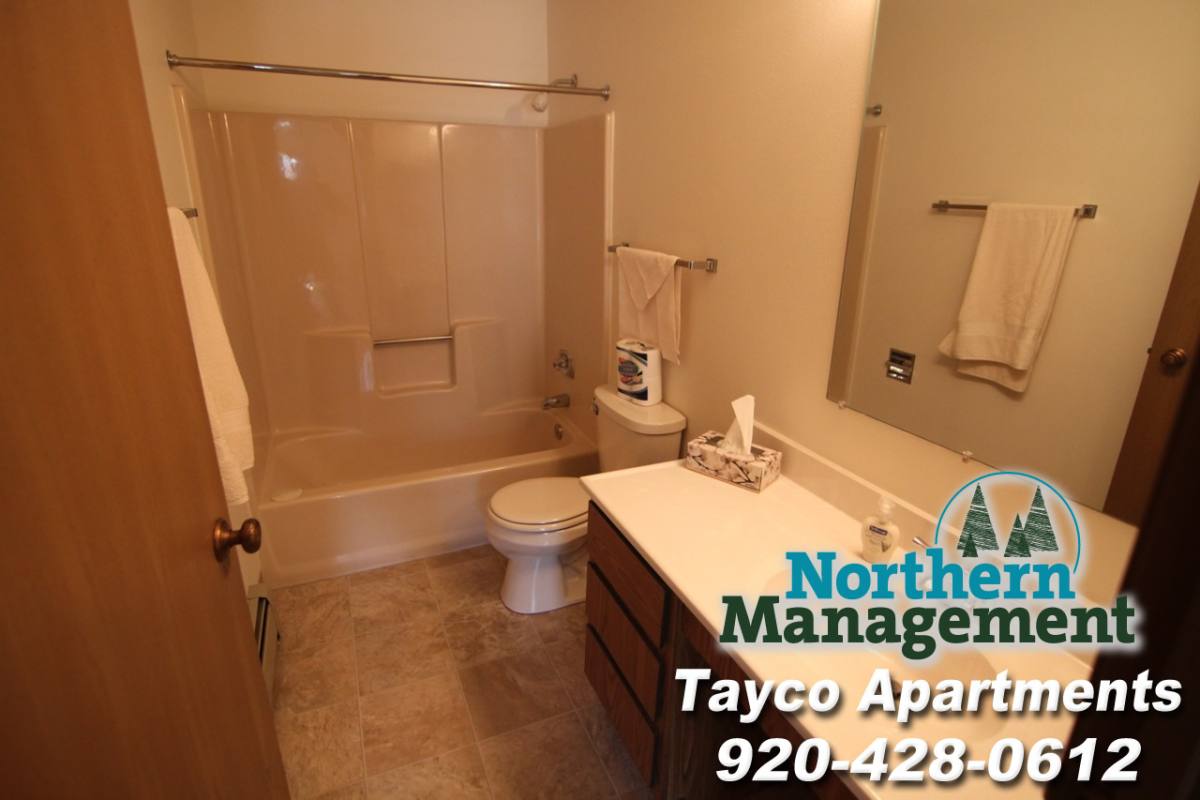 Apartment for rent at 310-315 Tyler Ct, 310-320 9th St #911 Tayco, Menasha, WI 54952