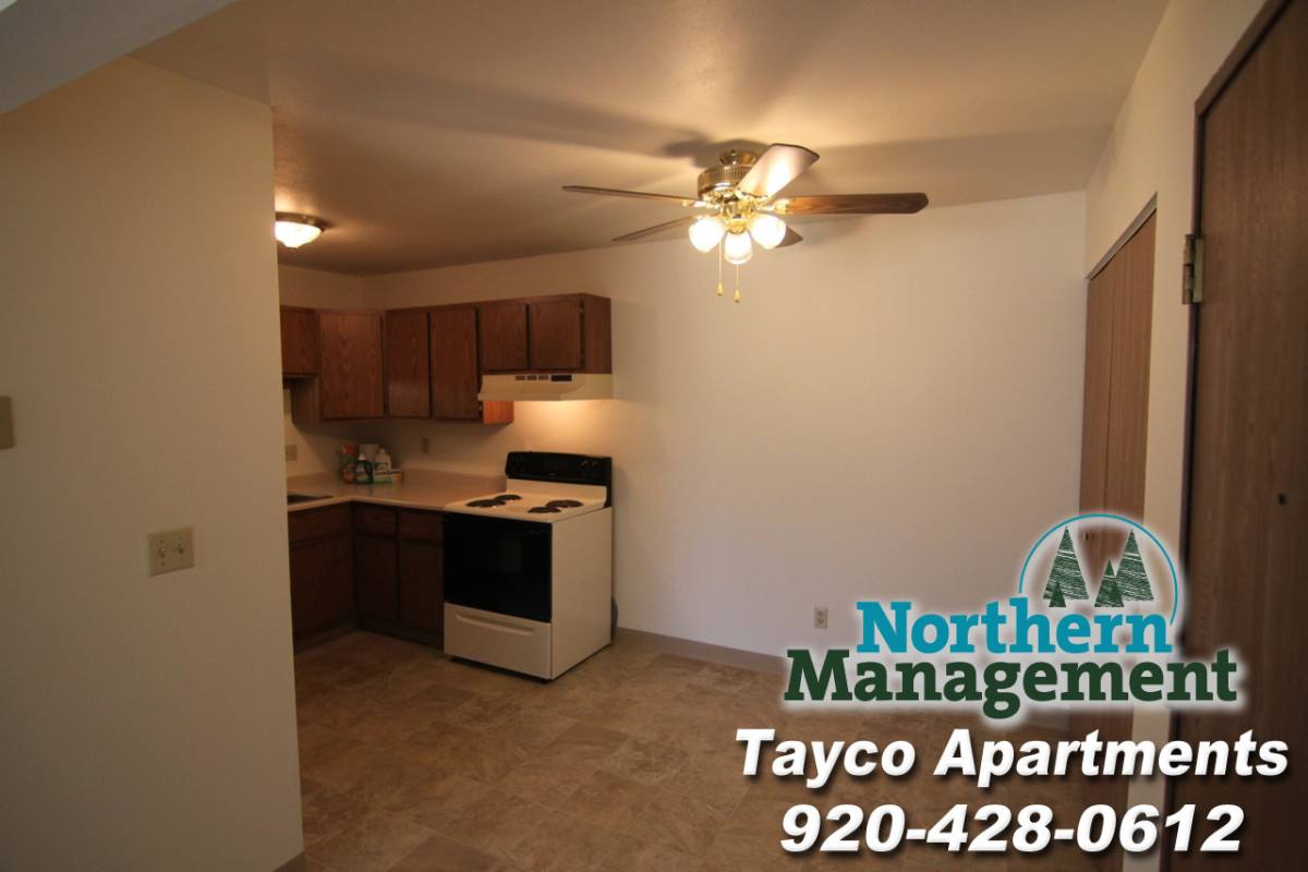 Apartment for rent at 310-315 Tyler Ct, 310-320 9th St #911 Tayco, Menasha, WI 54952