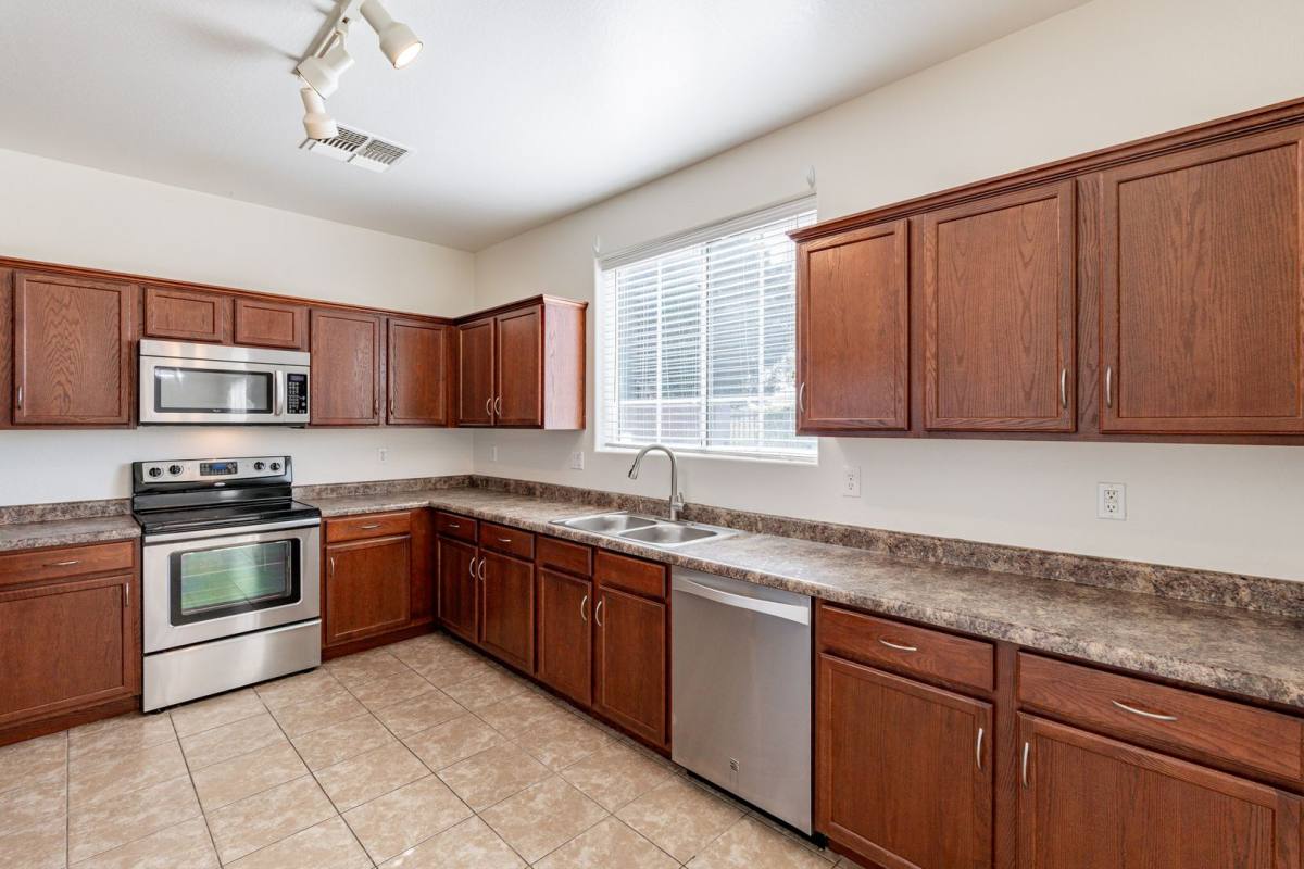 House for rent at 7416 S 27th Place, Phoenix, AZ 85042