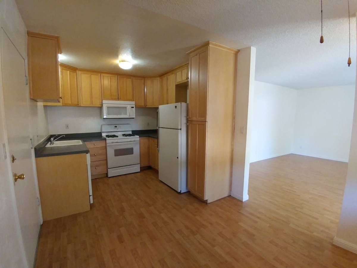 Apartment for rent at 2801 Shasta View, Redding, CA 96002