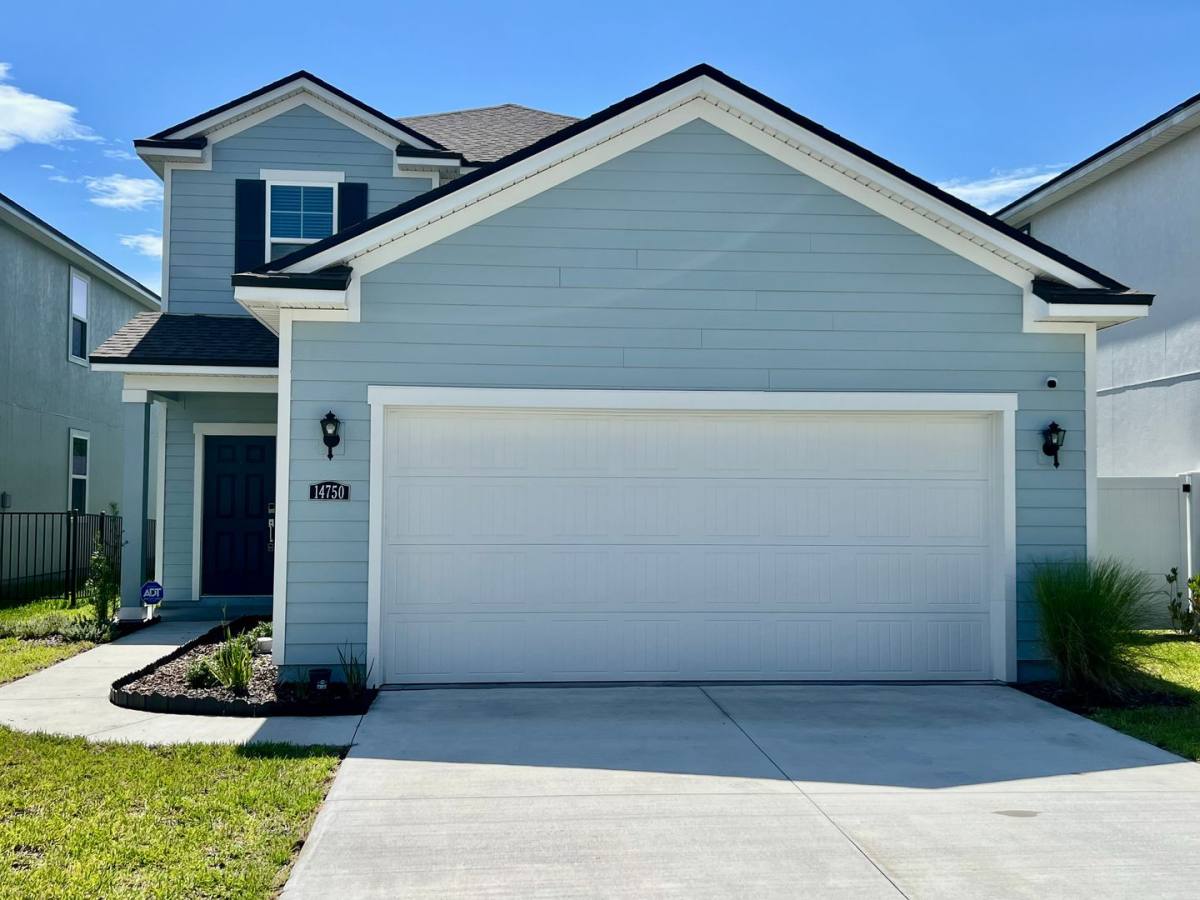 House for rent at 14750 Cashew Ave, Jacksonville, FL 32218