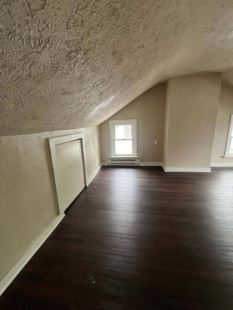 House for rent at 316 N 2nd St, Harrisburg, PA 17113