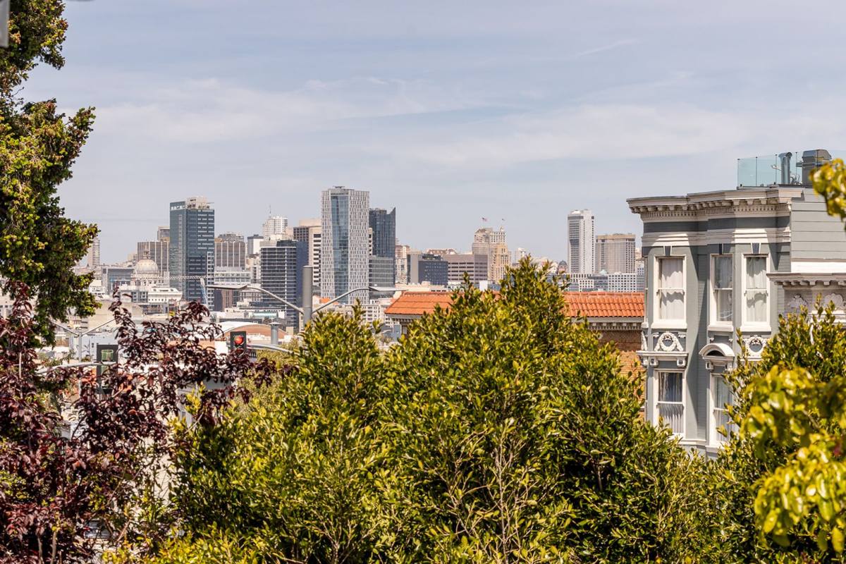 Apartment for rent at 940 Guerrero St, San Francisco, CA 94110