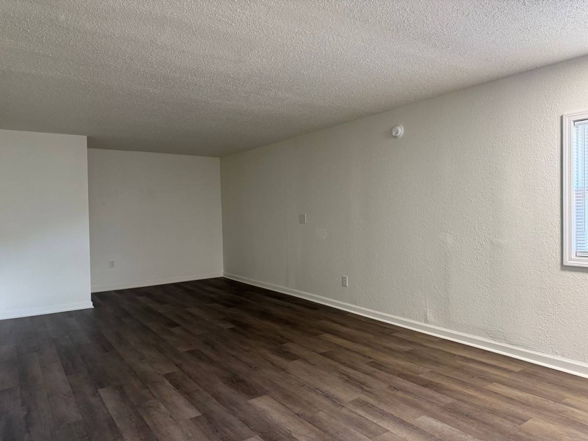 Apartment for rent at 1343-1347 Jackson Hollow Rd, Kingsport, TN 37663
