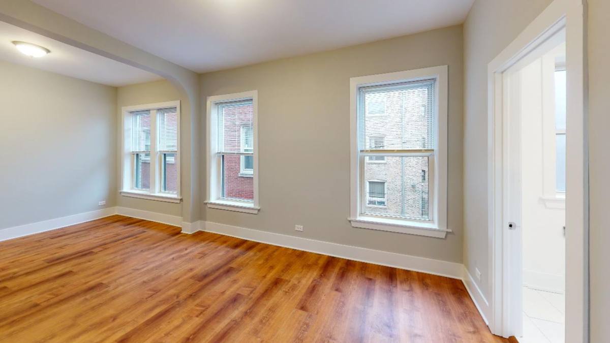 Apartment for rent at 1027 E Hyde Park, Chicago, IL 60615