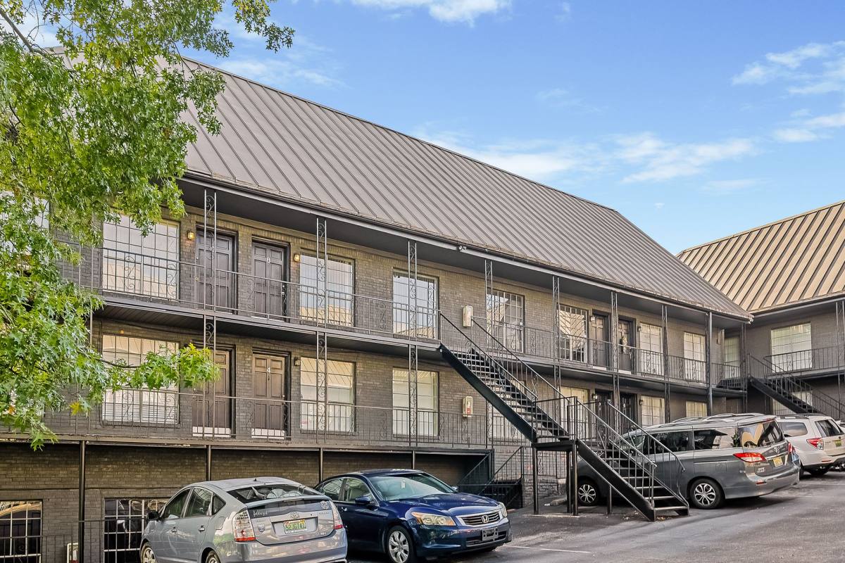 Apartment for rent at 3652 Clairmont Ave S, Birmingham, AL 35222