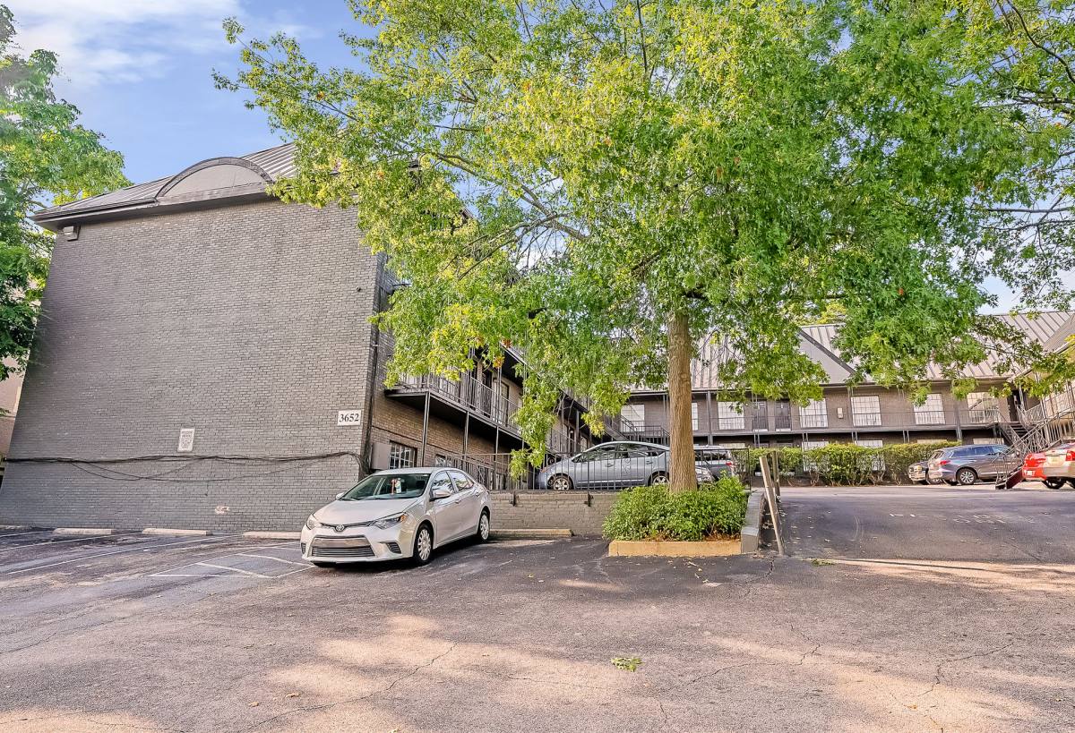 Apartment for rent at 3652 Clairmont Ave S, Birmingham, AL 35222