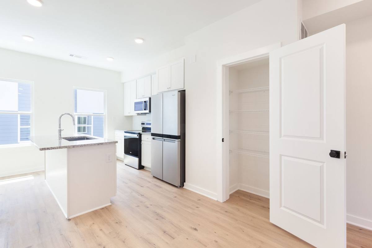 Townhouse for rent at 402 McDonough Blvd #B3, Atlanta, GA 30315