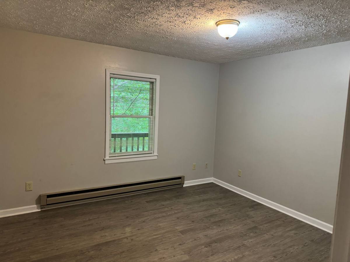 Apartment for rent at 7863 Highway, West Jefferson, NC 28694