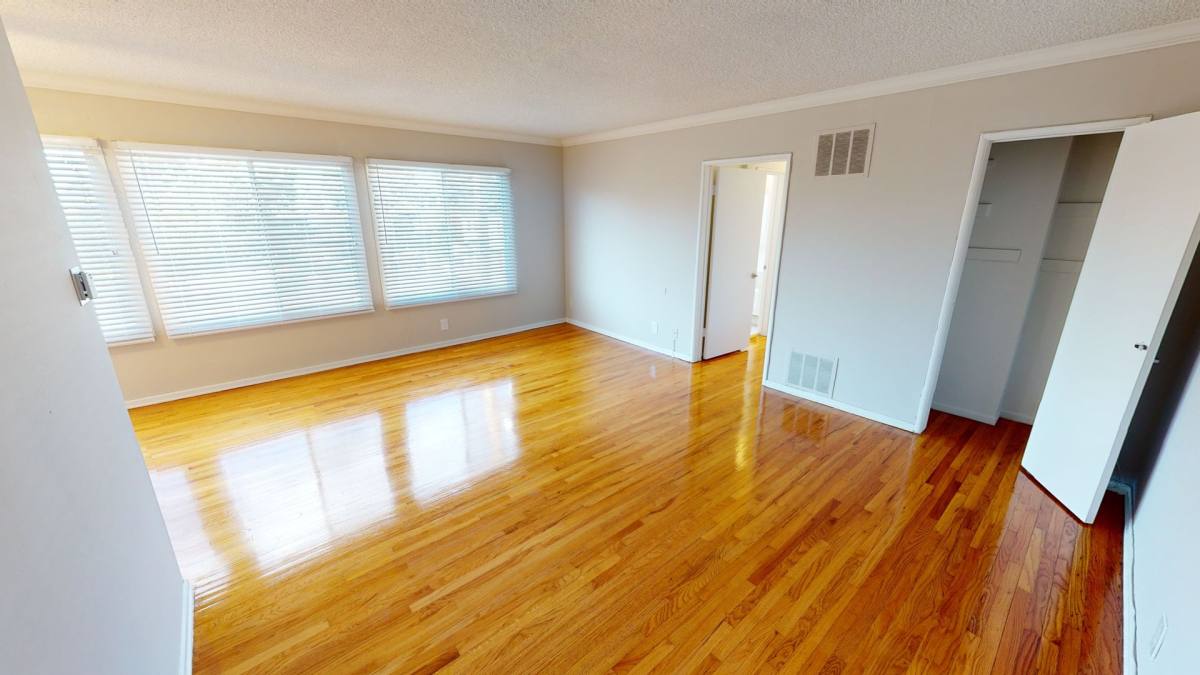 Apartment for rent at 825 Washington Ave, Santa Monica, CA 90403