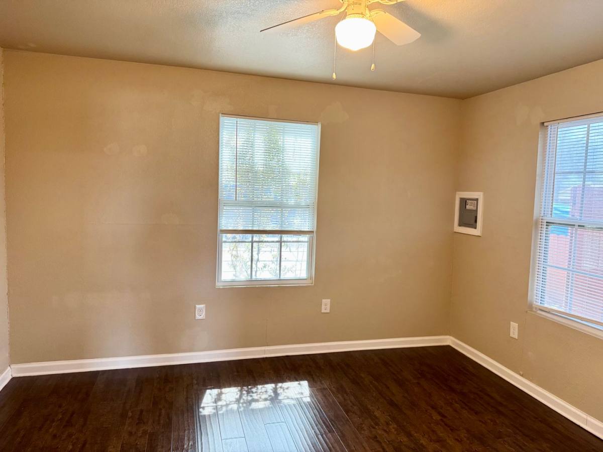 Apartment for rent at 401 Dora St, San Antonio, TX 78212