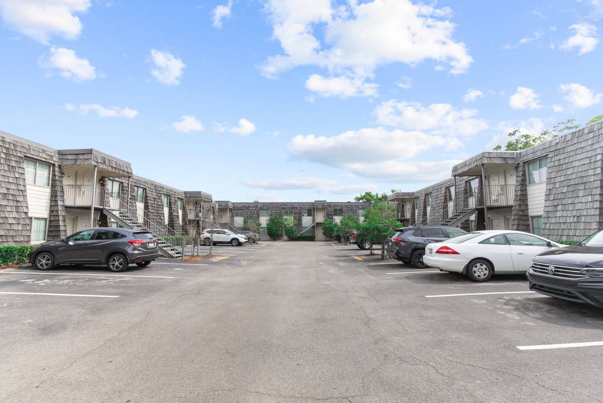 Apartment for rent at 827 30th St S, Birmingham, AL 35205
