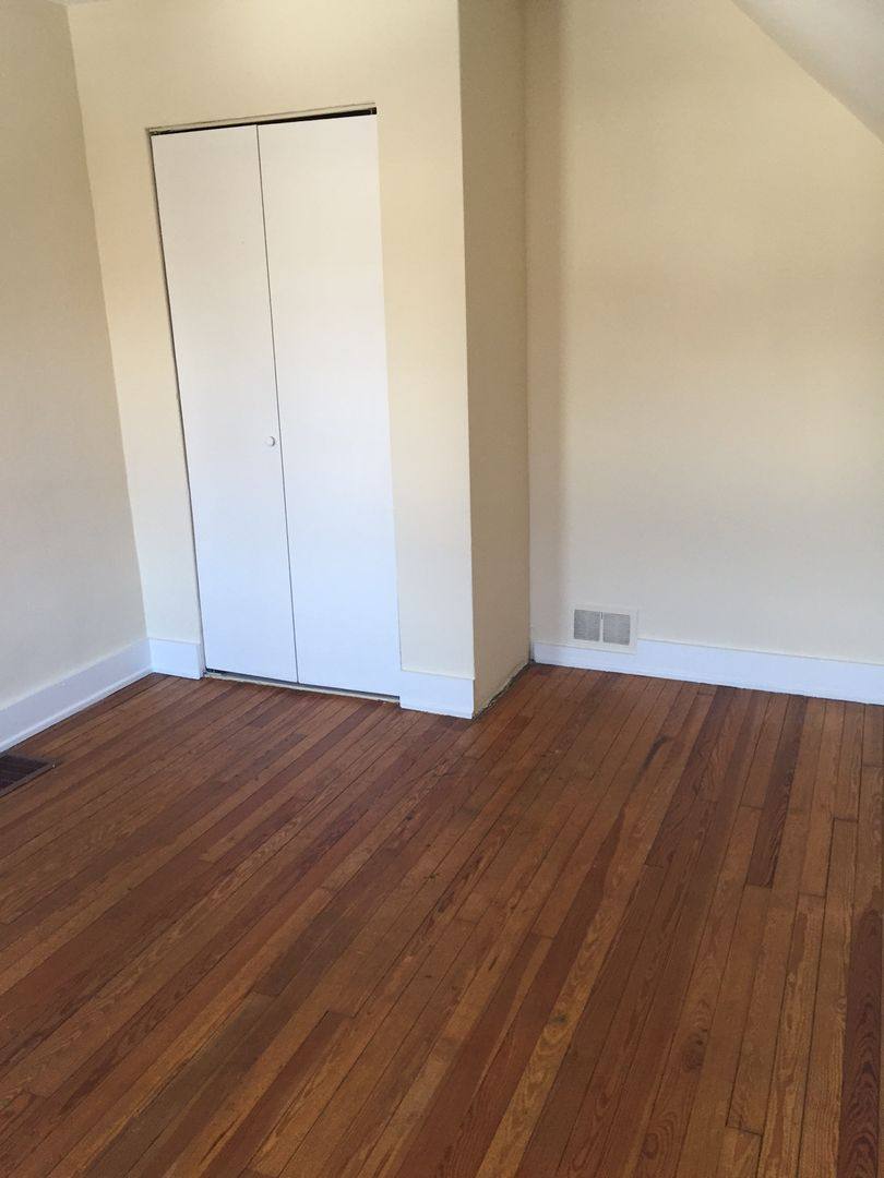 Apartment for rent at 3400 Ormond Ave, Cincinnati, OH 45220